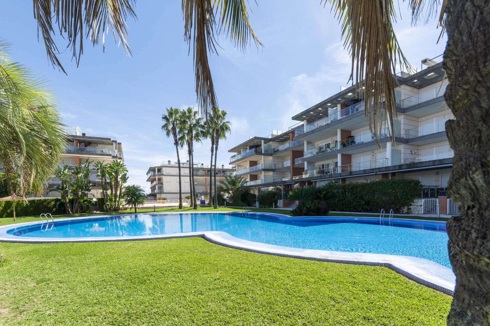 Apartmán Esplendor Les Deveses Exteriér fotografie